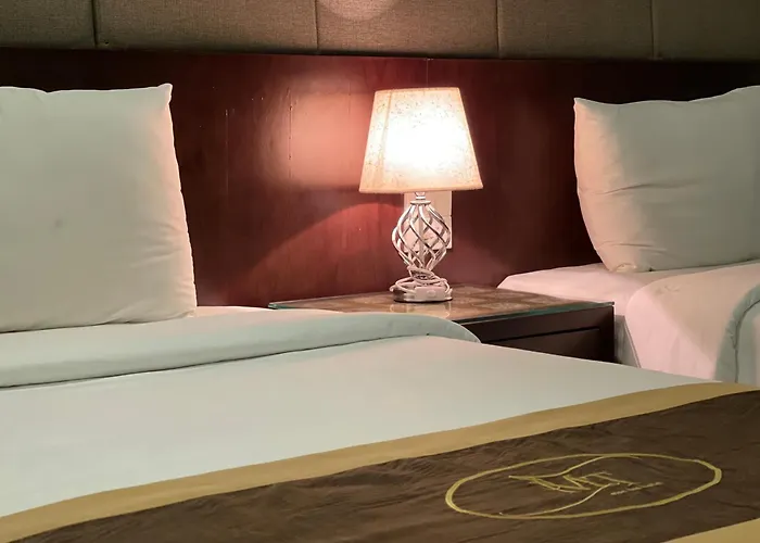 Mộc Trà Bãi Cháy 4* Hạ Long